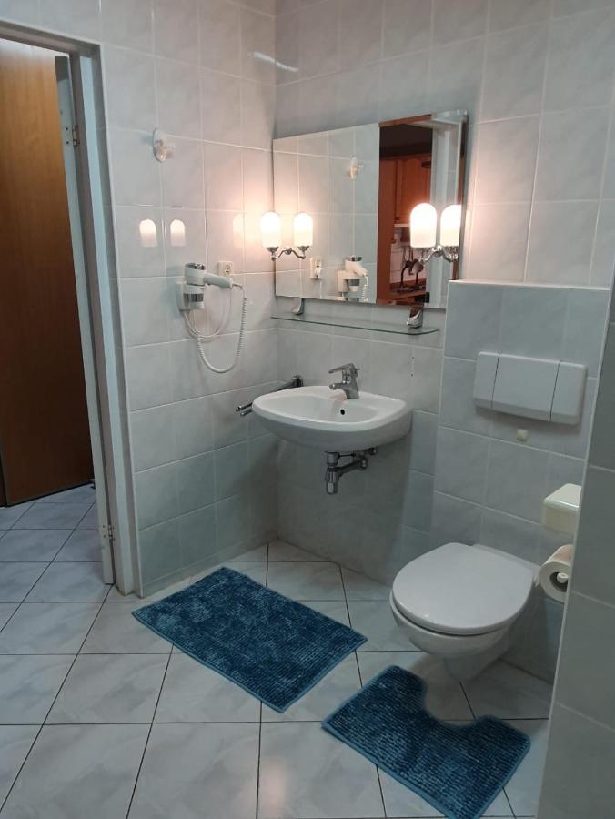 Koala Apartments: Beachside Pet-friendly With Wi-fi *