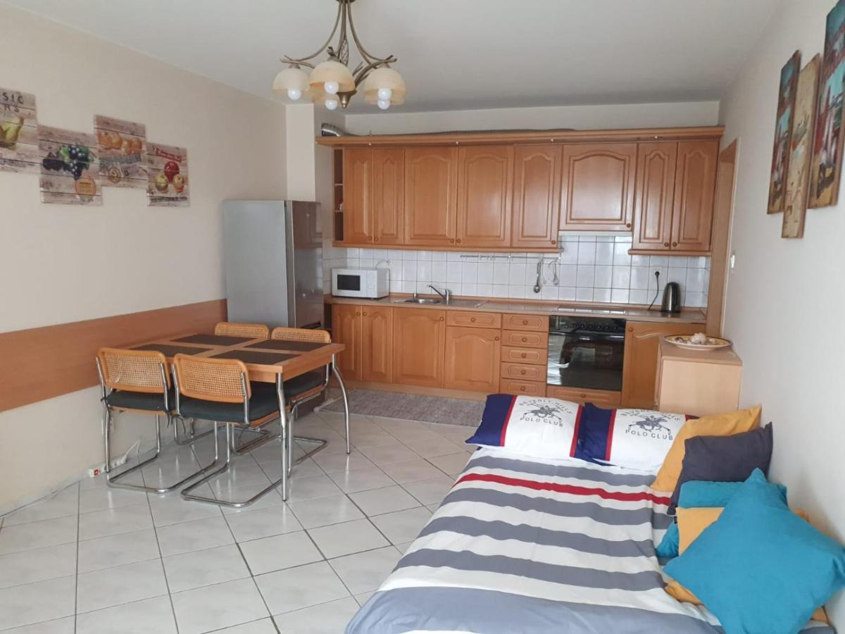 Koala Apartments: Beachside Pet-friendly With Wi-fi Apartment *