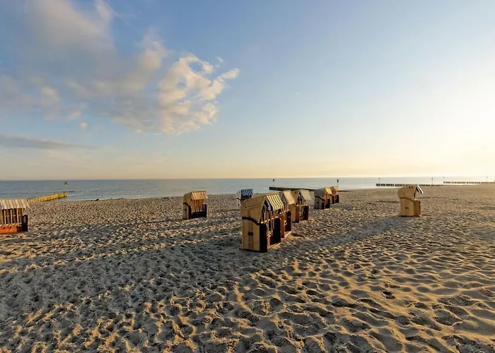 Apartament KOALA Kołobrzeg , 50 m do plaży , garaż , WIFI ,
